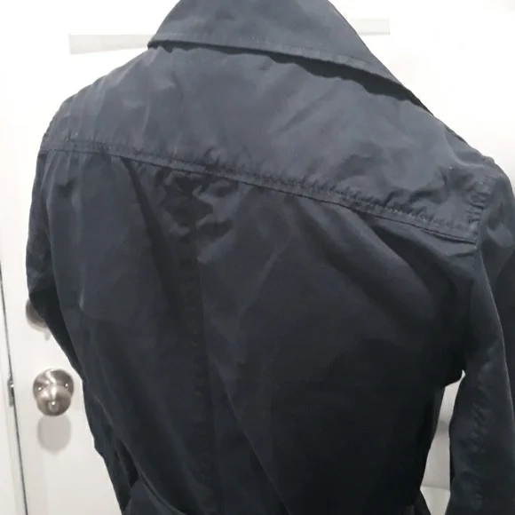 United Colors of Benetton navy blue doublebreasted trenchcoat. Size 10 - Picture 8 of 9